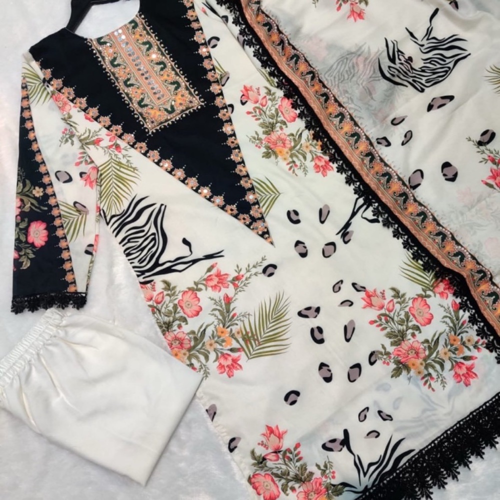 🌹PAKISTANI THREE PIECE SHALWAR KAMEEZ MUSLIN FABRIC🌹